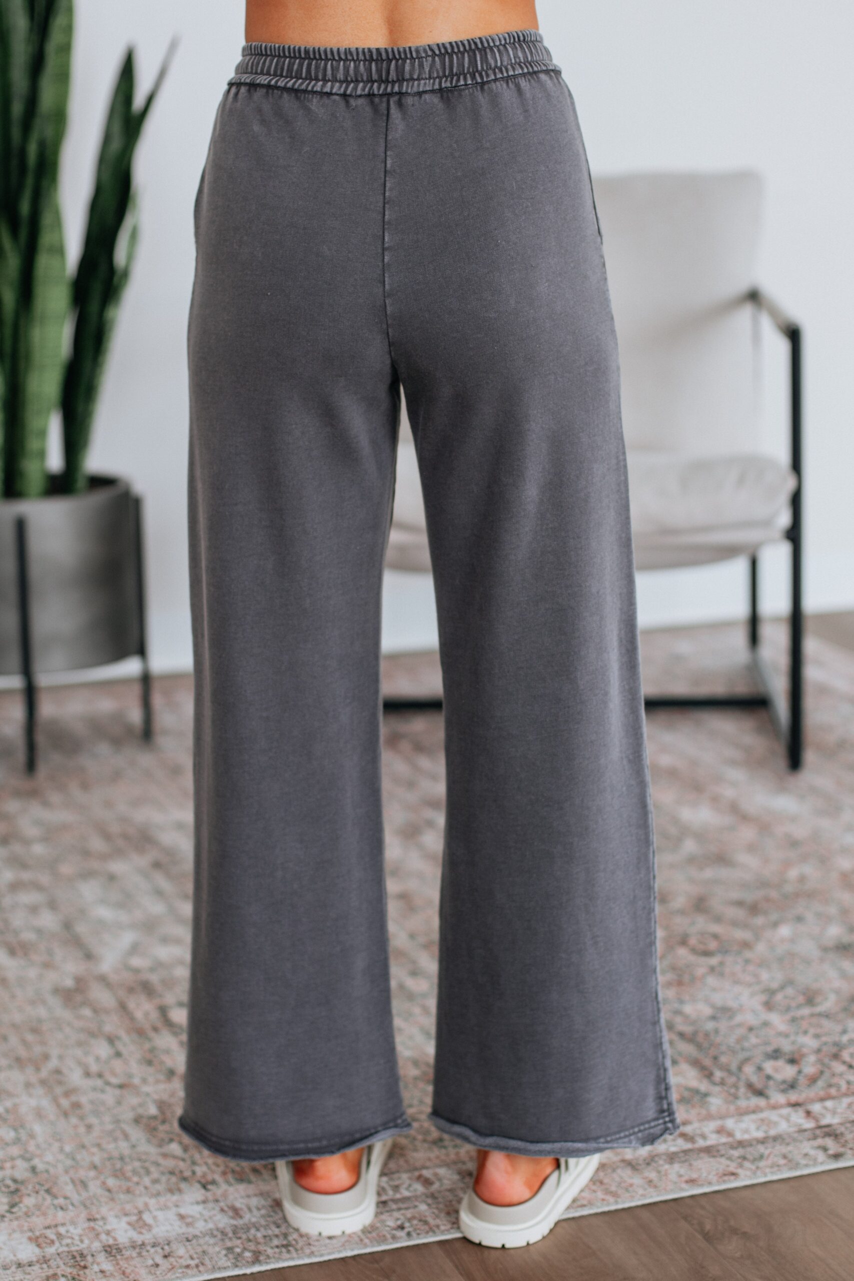Saar Lounge Pants - Charcoal - Image 5
