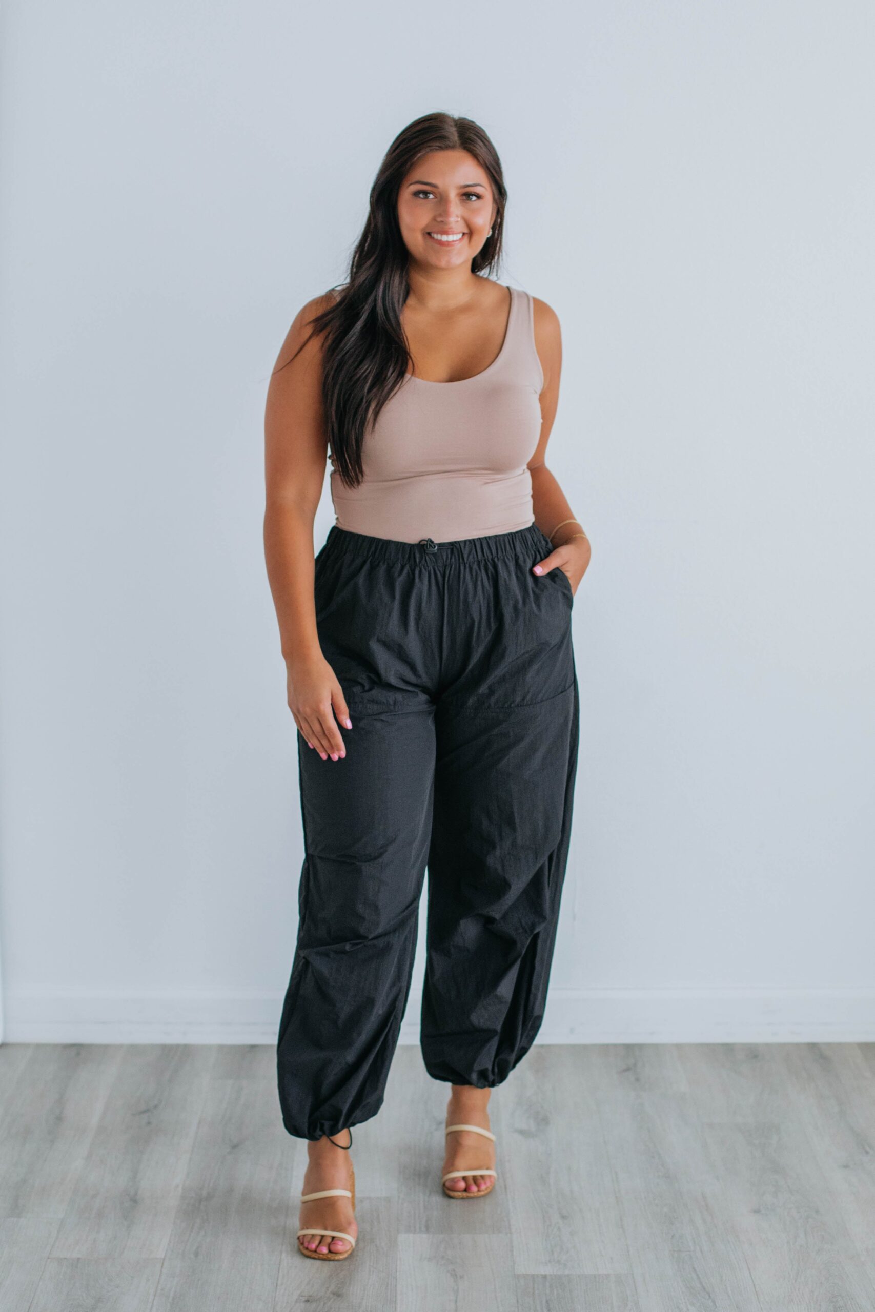 Delta Basic Tank - Taupe - Image 3