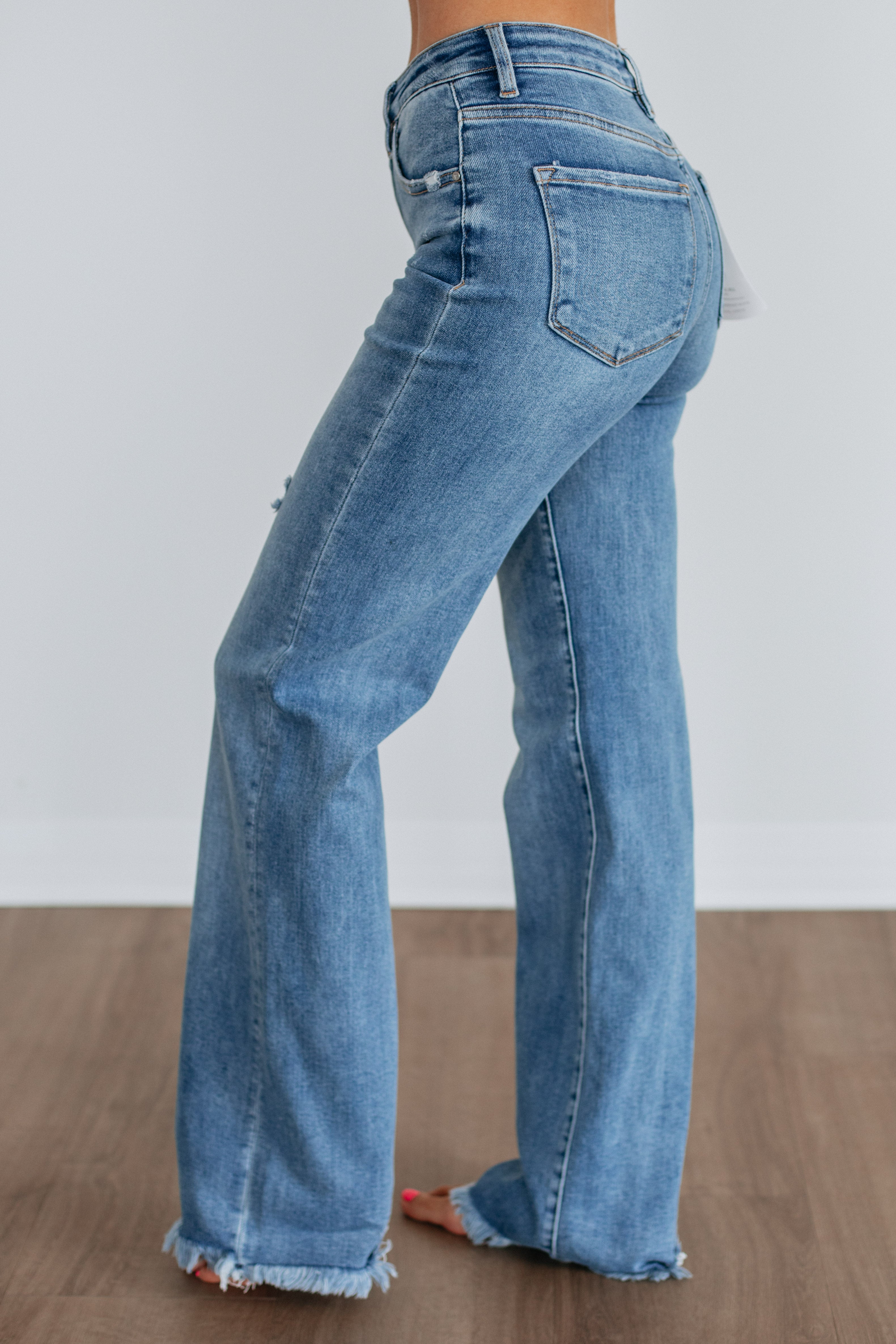Torren Risen Jeans - Medium Wash - Image 2