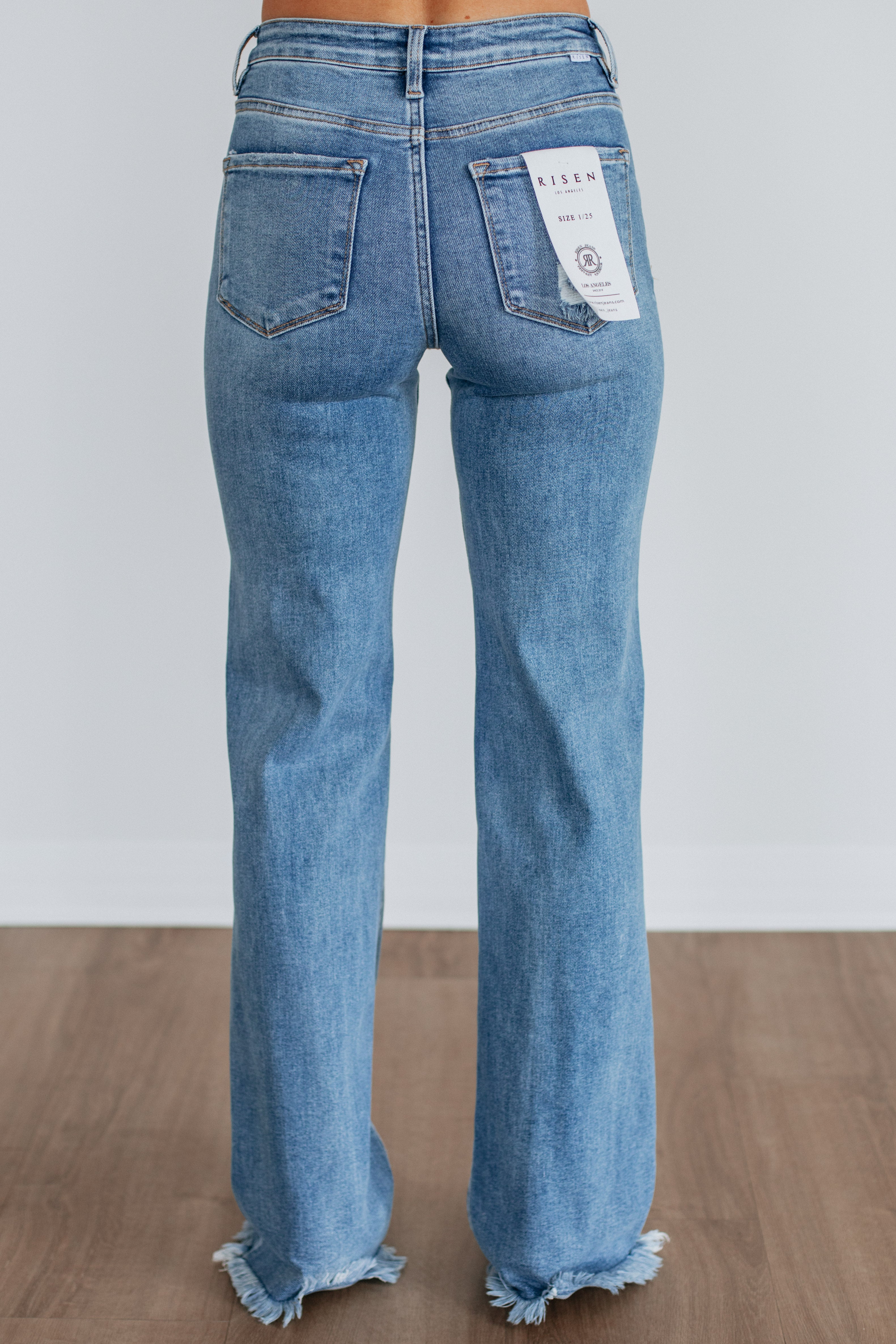 Torren Risen Jeans - Medium Wash - Image 4