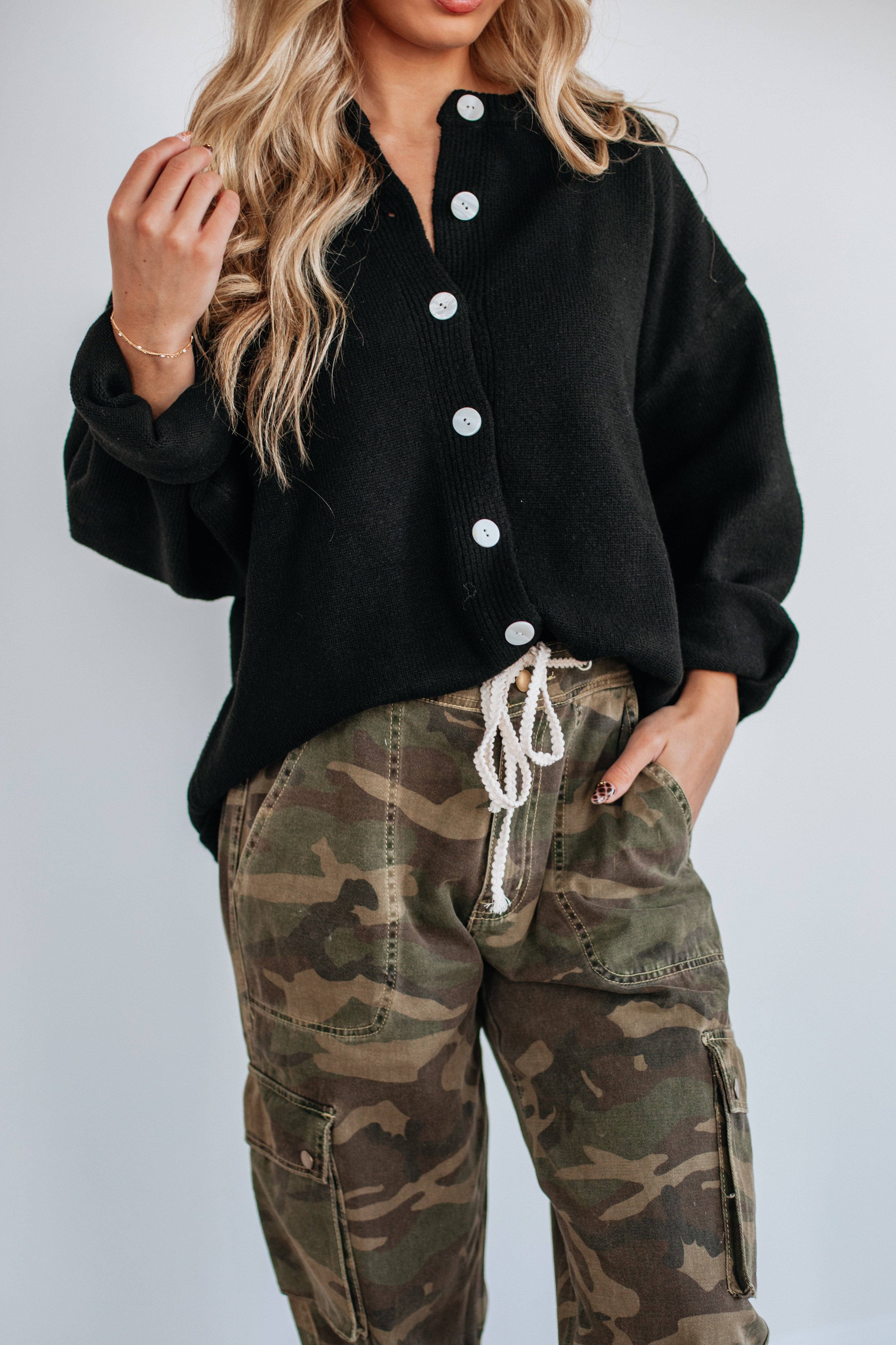 Frankie Cardigan - Image 13