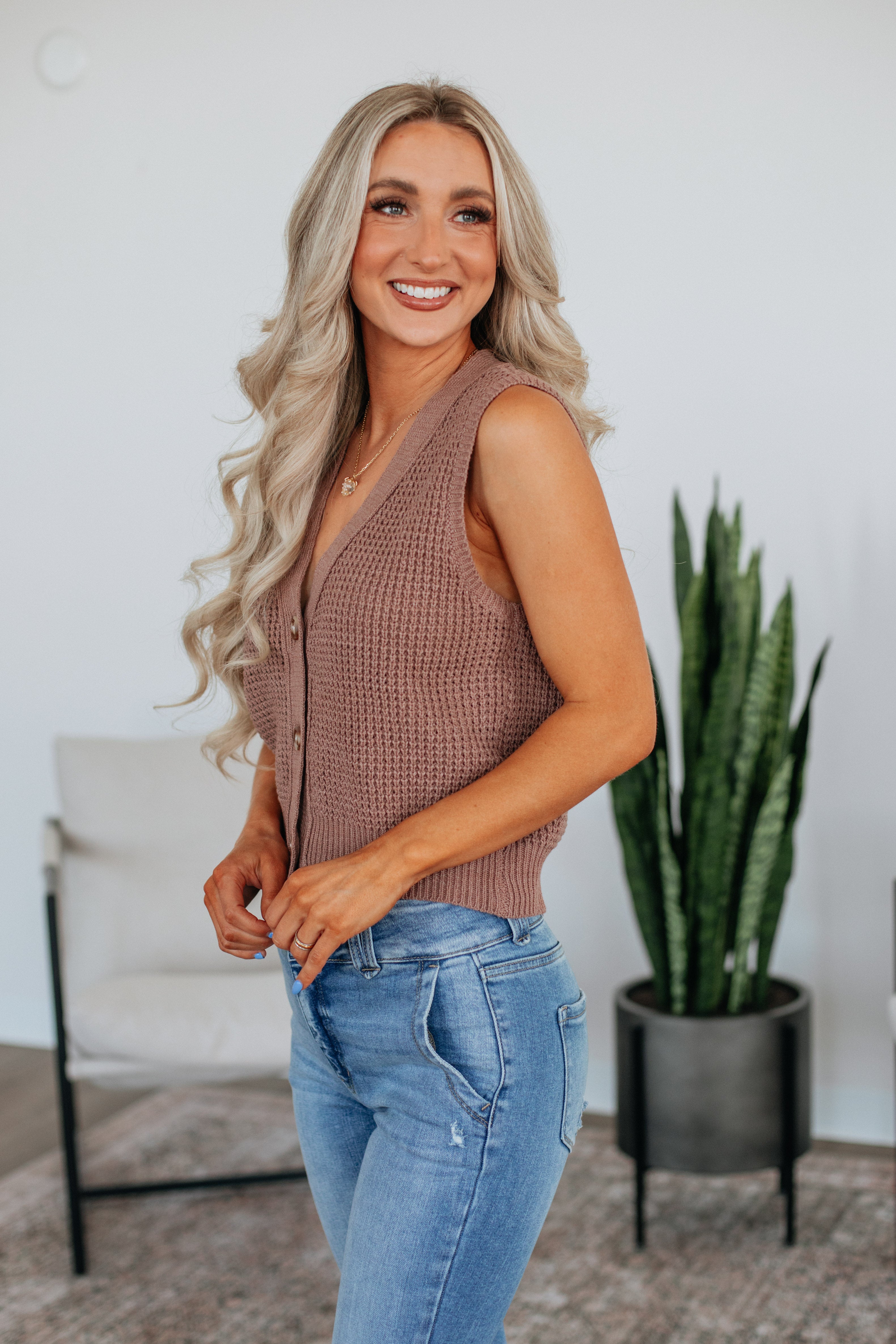 Elowyn Sweater Vest - Image 8